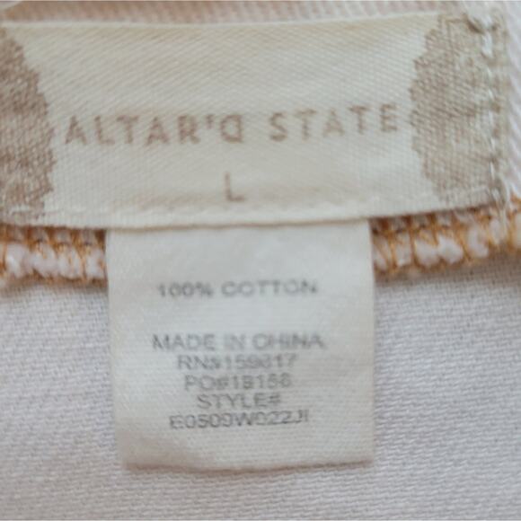 Altar'd State Carson Cotton Jean Romper Size Large Light Pink - Picture 4 of 9